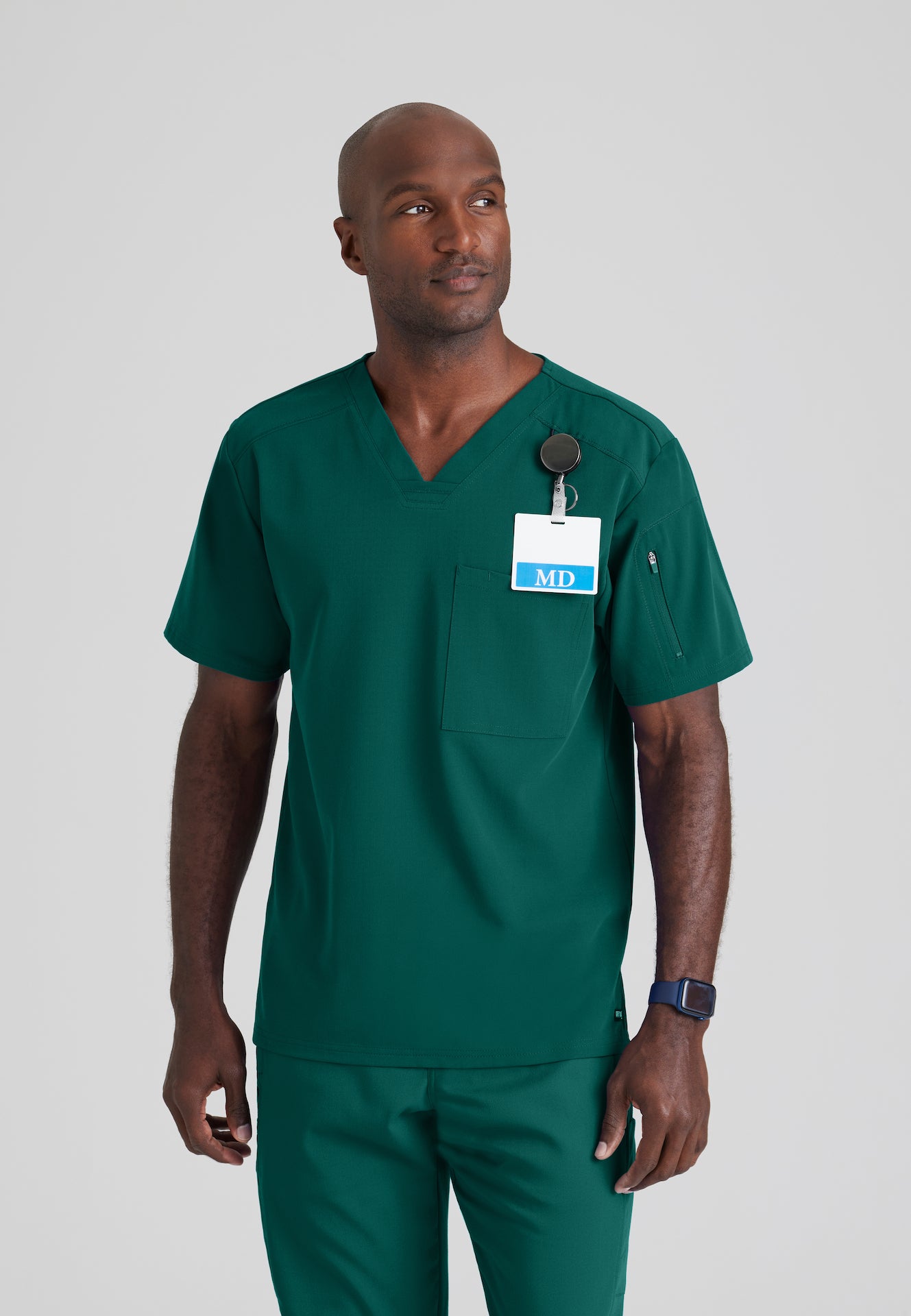 GRST079 - Men's Chest Pocket V-Neck Scrub Top