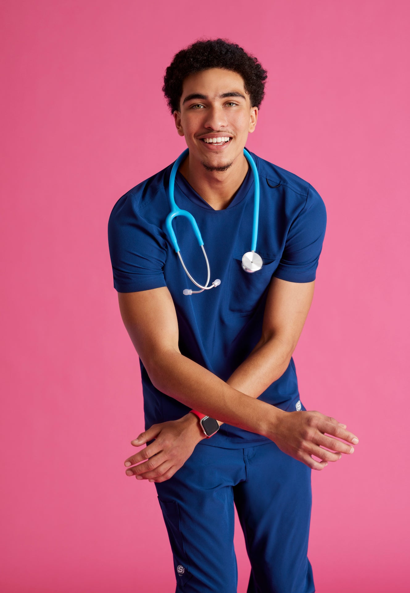 SKP572 - Men's Jogger Scrub Pant with Drawstring Elastic Waistband and Cargo Pocket Short