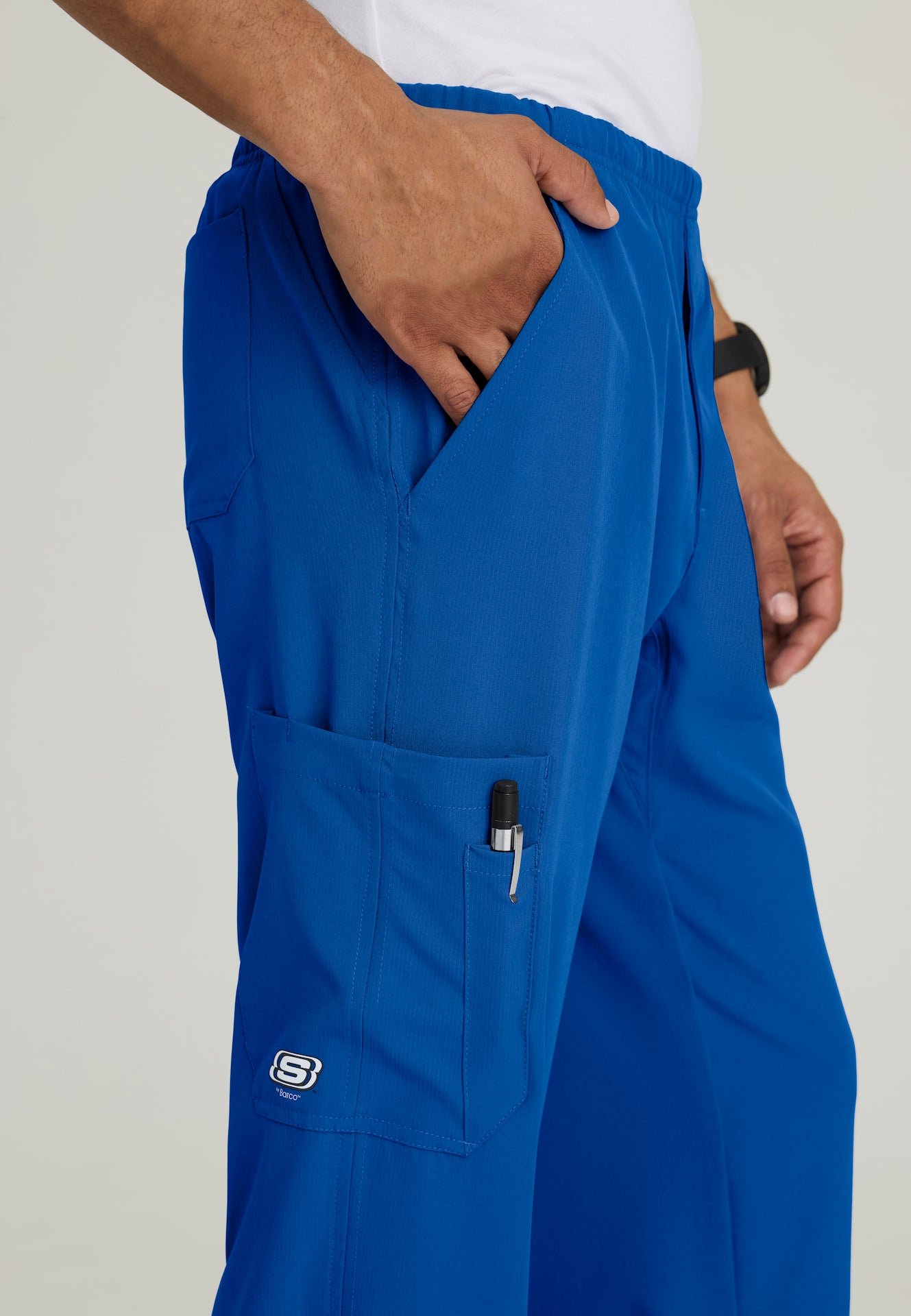 SK0215 - Men's Cargo Scrub Pant with Drawstring Elastic Waistband Short